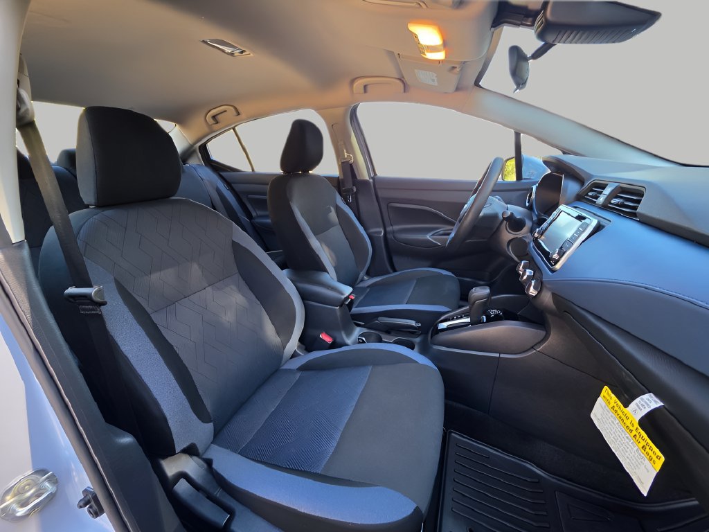 Used 2025 Nissan Versa SV w/ Trunk Package FWD image 9