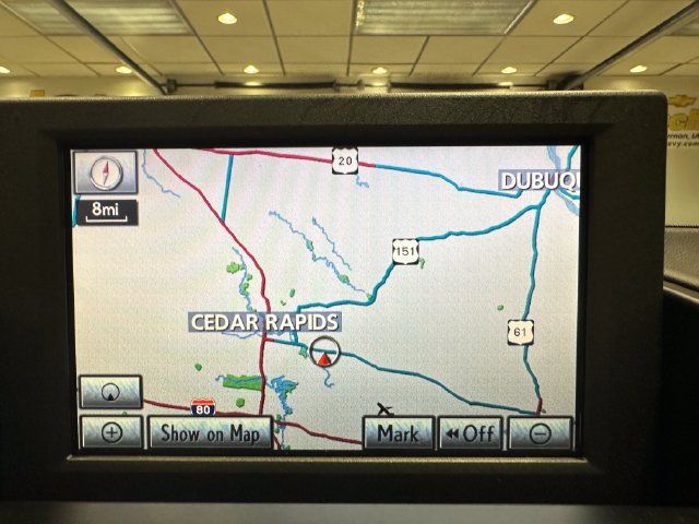 Used 2010 Lexus HS 250h w/ Preferred Accessory Package FWD image 4