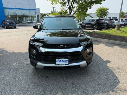 Used 2023 Chevrolet TrailBlazer LT w/ Convenience Package AWD/4WD image 8