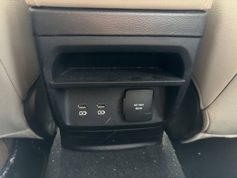 Used 2019 Ford Ranger Lariat w/ Equipment Group 501A Mid image 11