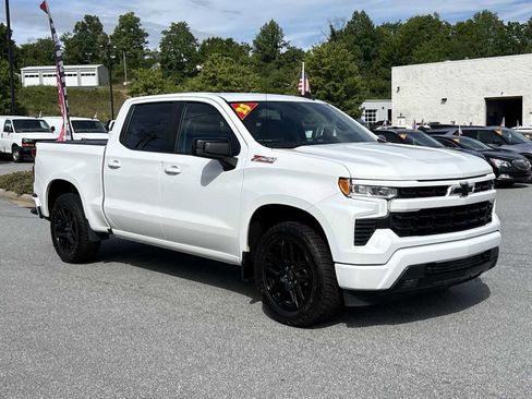 Used 2023 Chevrolet Silverado 1500 RST AWD/4WD image 4