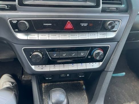 Used 2018 Hyundai Sonata SEL FWD image 33