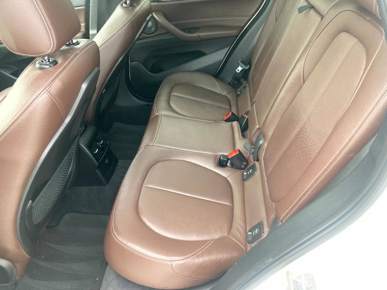 Used 2016 BMW X1 xDrive28i AWD/4WD image 13