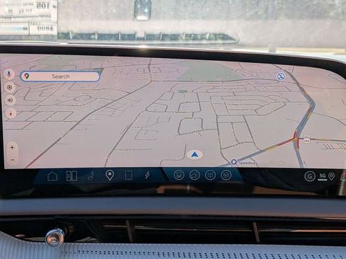 New 2026 Cadillac Optiq Luxury 2 image 20