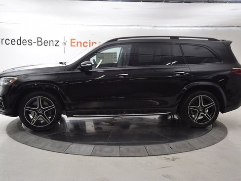 New 2026 Mercedes-Benz GLS 450 4MATIC image 3