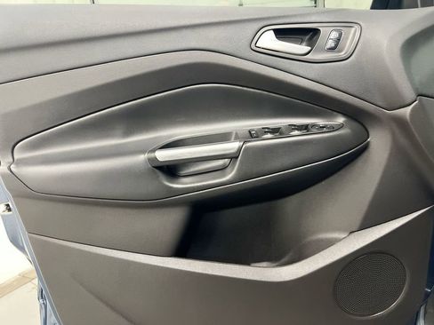 Used 2018 Ford Escape SE w/ SE Sync 3 Package AWD/4WD image 20