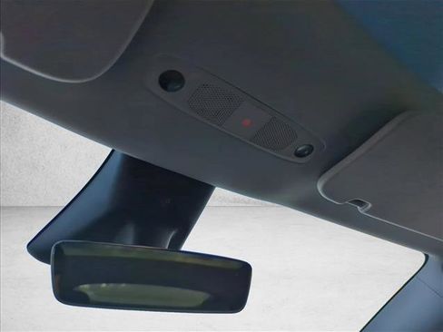 Used 2024 Tesla Model Y Long Range image 15