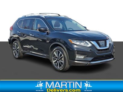 Used 2017 Nissan Rogue SL w/ SL Premium Package