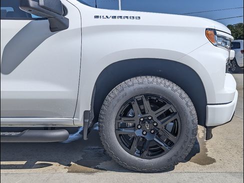 New 2026 Chevrolet Silverado 1500 RST w/ RST Select Package AWD/4WD image 10