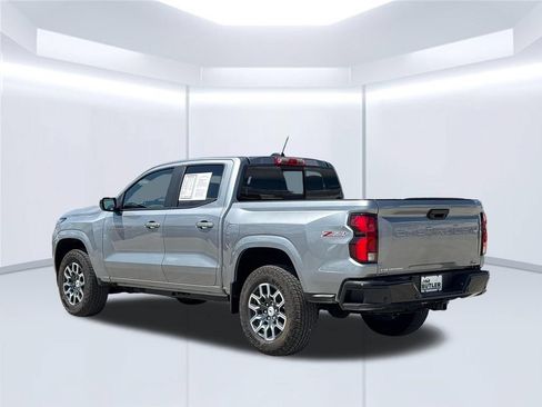 Used 2026 Chevrolet Colorado Z71 AWD/4WD image 4