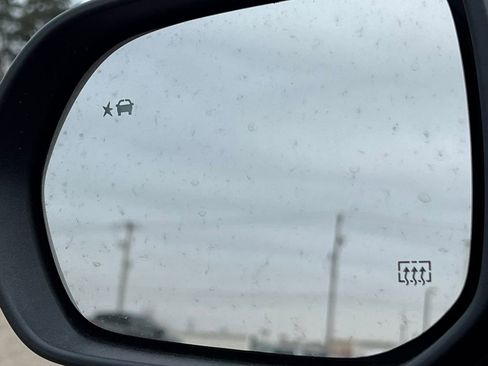 New 2026 GMC Terrain AT4 w/ Convenience Package III image 40