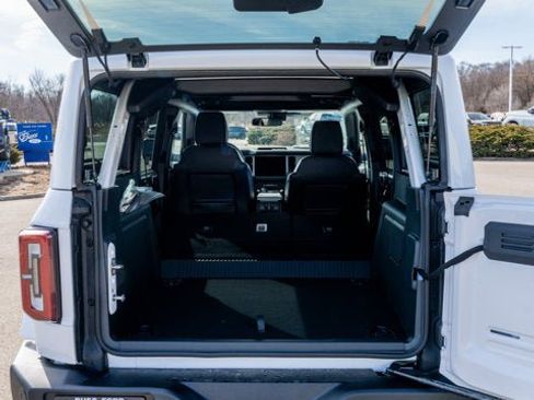 New 2025 Ford Bronco Outer Banks image 8