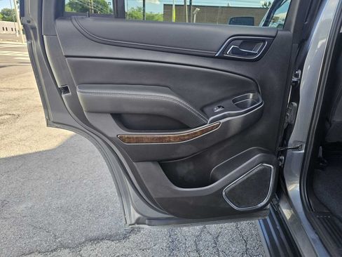 Used 2019 Chevrolet Tahoe LS w/ All-Season Package AWD/4WD image 8