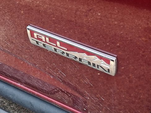 Used 2019 GMC Canyon All Terrain w/ All Terrain X Package AWD/4WD image 5