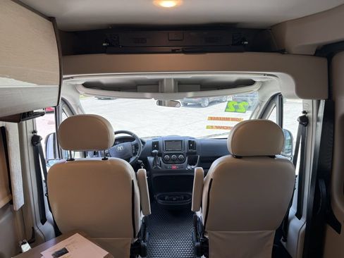 Used 2021 RAM ProMaster 3500 w/ Convenience Group FWD image 75