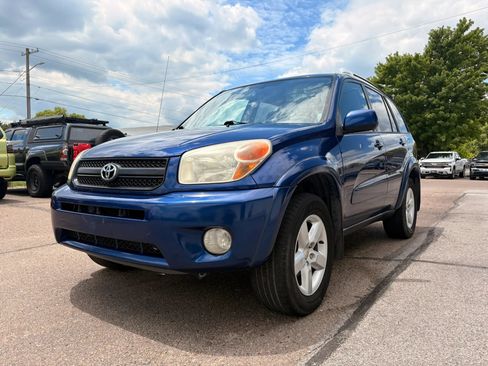 Used 2004 Toyota RAV4 4WD image 4