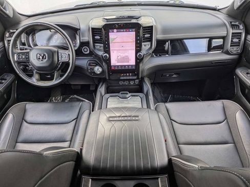Used 2025 RAM 1500 Limited AWD/4WD image 16
