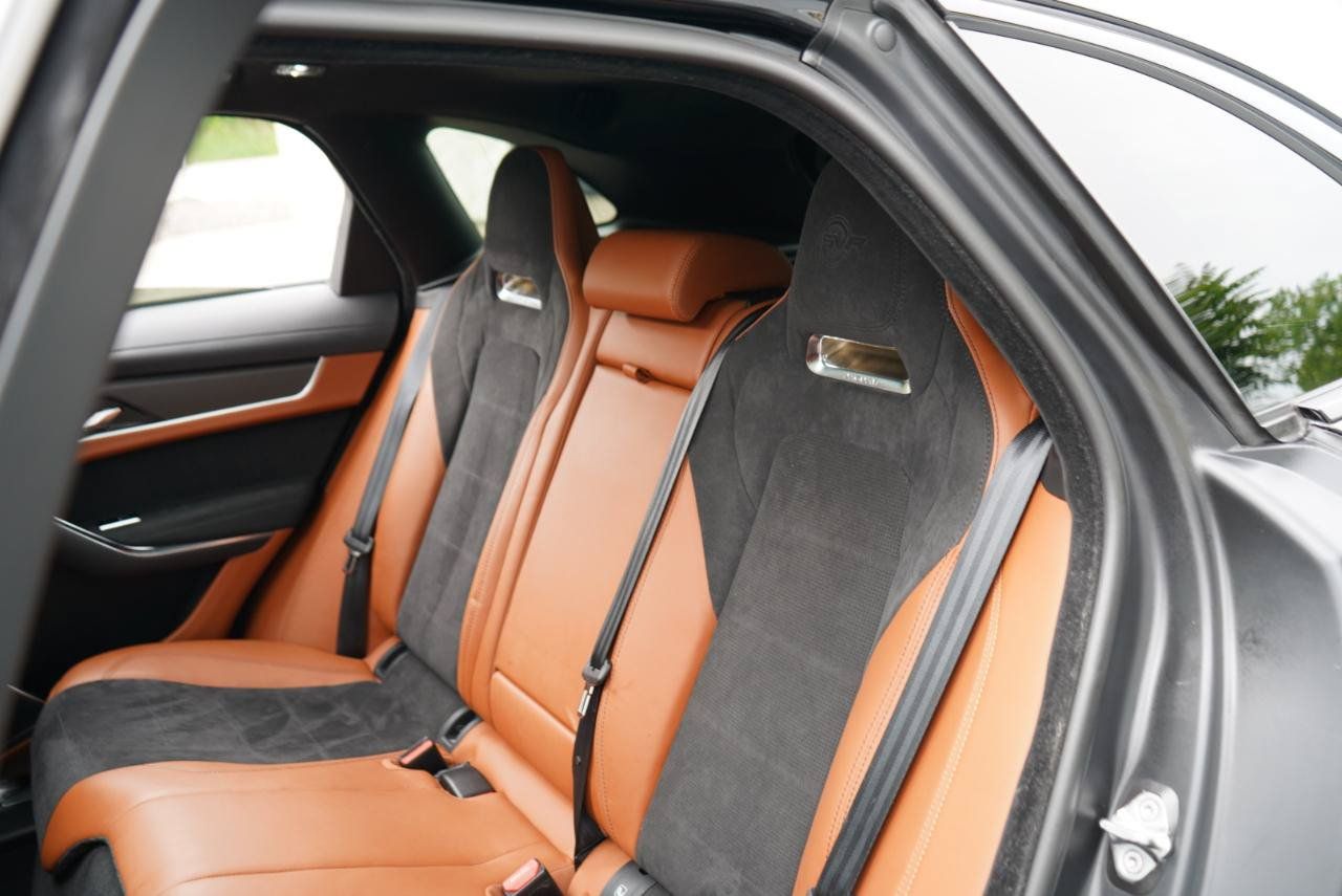 Used 2021 Jaguar F-PACE SVR AWD/4WD image 37