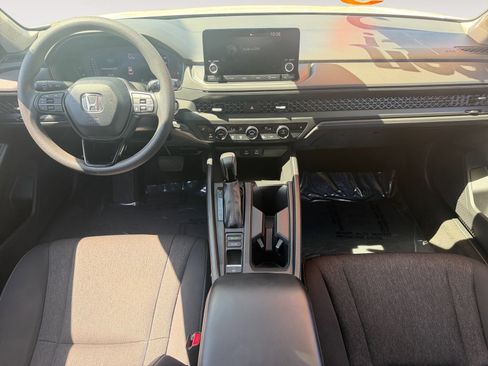 Used 2024 Honda Accord EX image 10