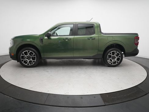 Used 2025 Ford Maverick Lariat AWD/4WD image 23