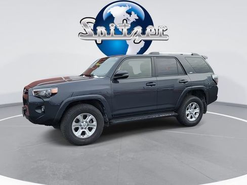 Used 2024 Toyota 4Runner SR5 Premium image 4