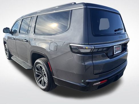 New 2026 Jeep Grand Wagoneer L 4WD w/ Premium Group I image 3