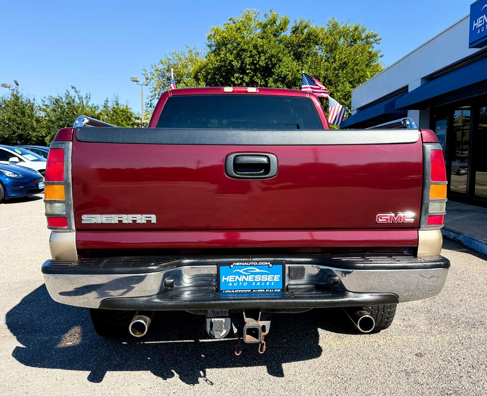 Used 2003 GMC Sierra 1500 SLE w/ Off-Road Package AWD/4WD image 2