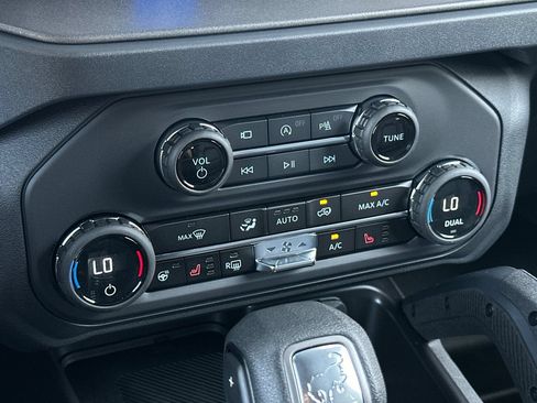 New 2026 Ford Bronco Badlands AWD/4WD image 20