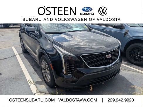 Used 2020 Cadillac XT4 Sport FWD image 1