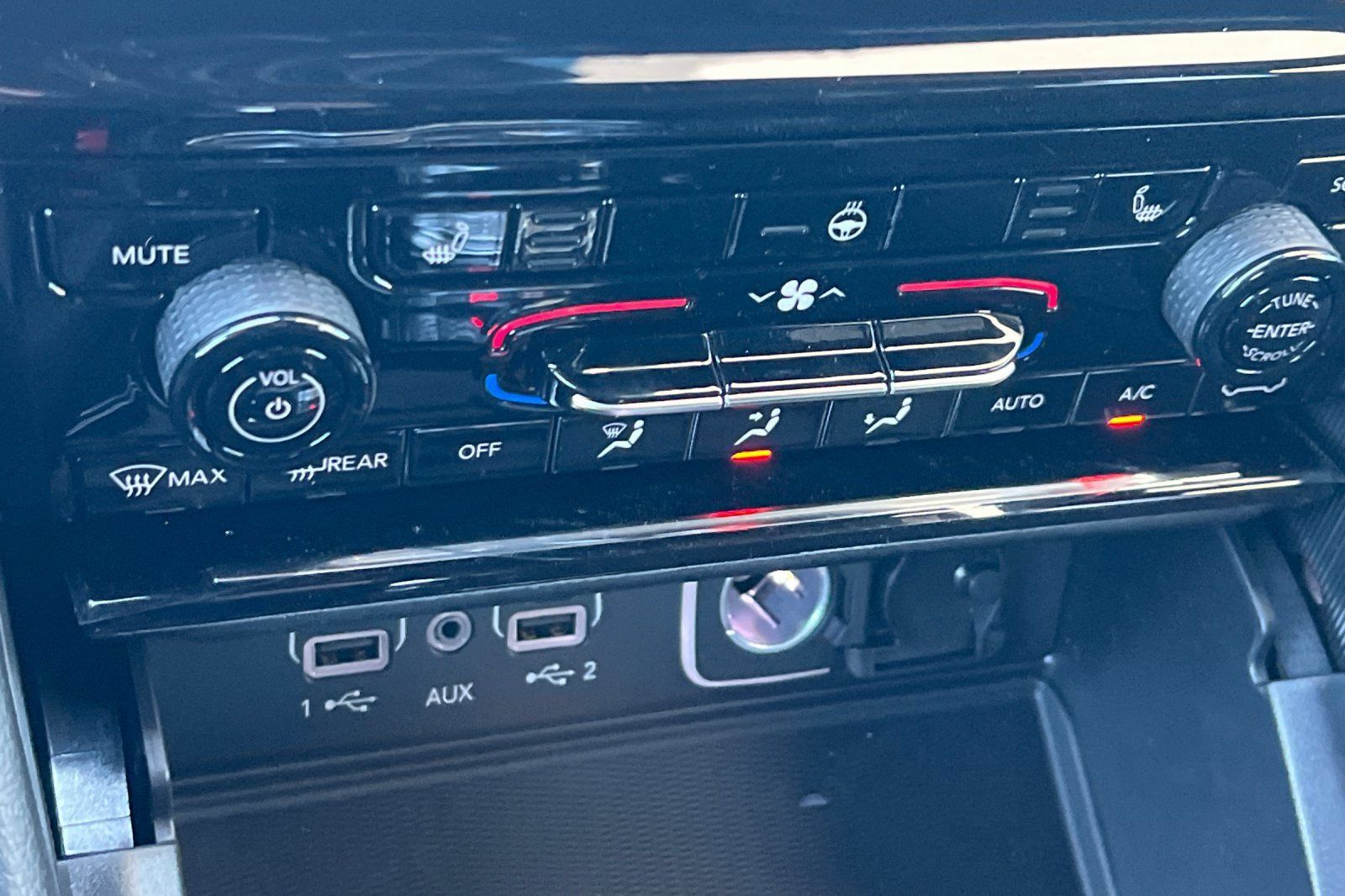 New 2026 Jeep Grand Cherokee Laredo X AWD/4WD image 19