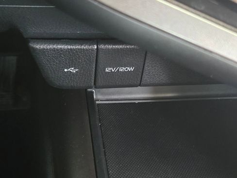 Used 2024 Toyota Camry SE FWD image 35