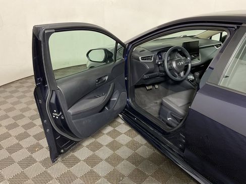 Used 2024 Toyota Corolla LE FWD image 17