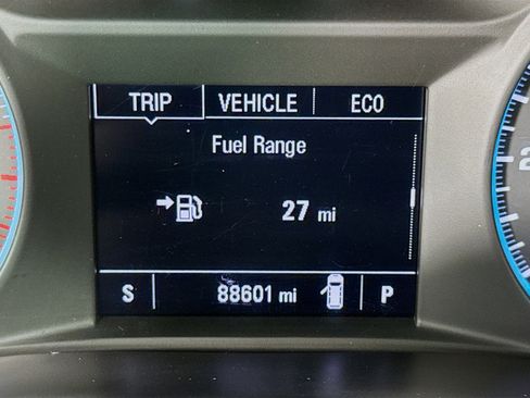 Used 2021 Chevrolet Traverse LT FWD image 15