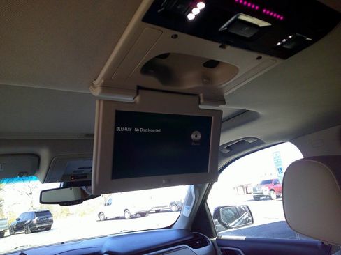 Used 2015 GMC Yukon XL Denali w/ Open Road Package image 13