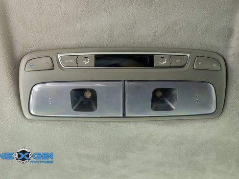 Used 2022 Kia Telluride SX w/ SX Prestige Package AWD/4WD image 31