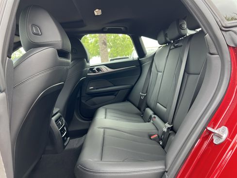 Used 2025 BMW 430i w/ Premium Package RWD image 31