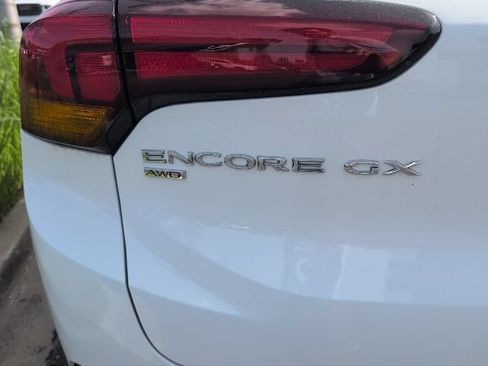 Used 2023 Buick Encore GX Select w/ Safety Package II AWD/4WD image 5