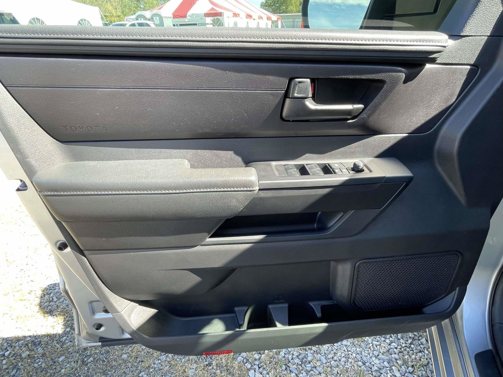 Used 2024 Toyota Tundra SR AWD/4WD image 14