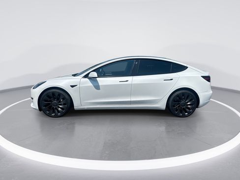 Used 2021 Tesla Model 3 Standard Range Plus RWD image 6
