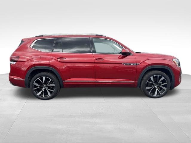 Used 2024 Volkswagen Atlas SEL Premium R-Line AWD/4WD image 2