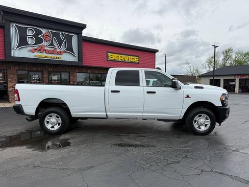 Used 2023 RAM 2500 Tradesman AWD/4WD image 8