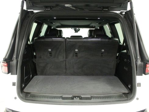 Used 2023 Jeep Wagoneer Series II RWD image 16