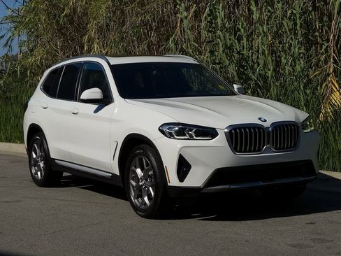 Used 2023 BMW X3 sDrive30i w/ Convenience Package image 2