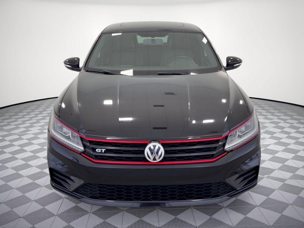 Used 2018 Volkswagen Passat 3.6 FWD image 6