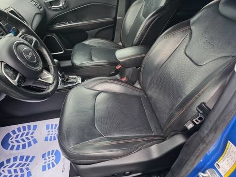 Used 2019 Jeep Compass Limited AWD/4WD image 18