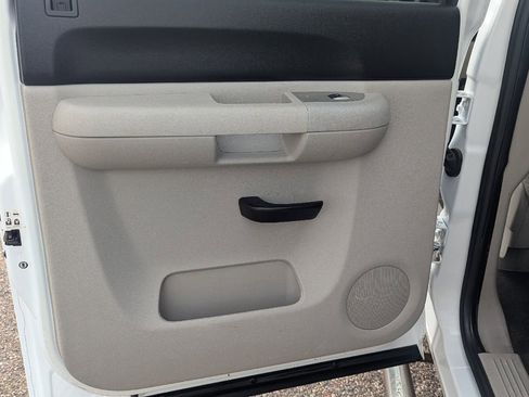 Used 2007 Chevrolet Silverado 2500 LT w/ 1LT Convenience Package image 15