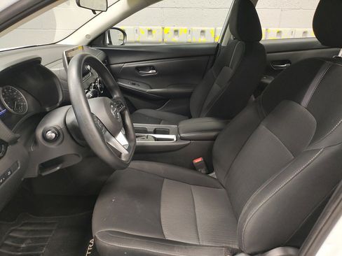 Used 2023 Nissan Sentra SV image 23