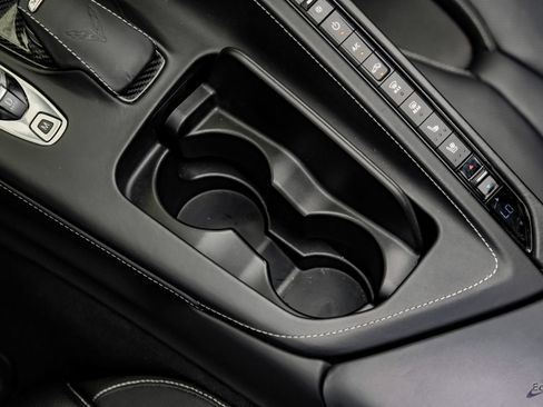 Used 2021 Chevrolet Corvette Stingray Premium Cpe w/ Z51 Performance Package RWD image 63