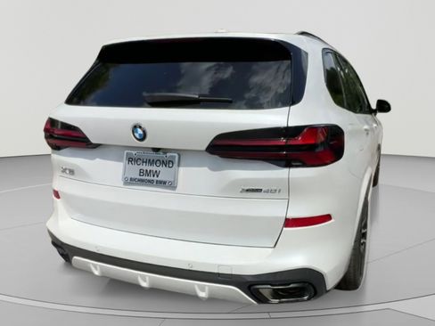 Used 2025 BMW X5 xDrive40i w/ Executive Package AWD/4WD image 8