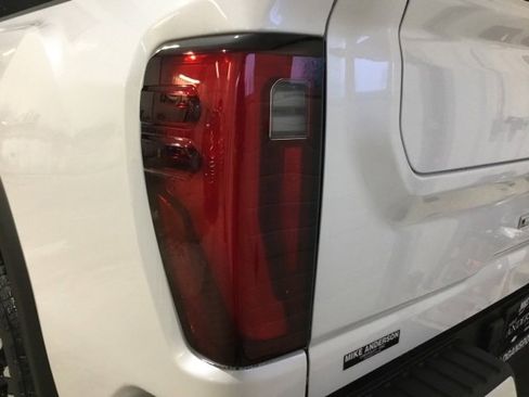 New 2024 GMC Sierra 2500 Denali Ultimate image 22
